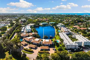 3135 Riviera Dr, Naples, FL 34103 - Photo 33