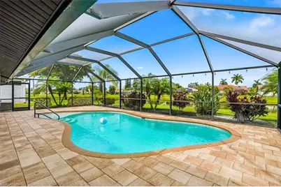 24916 Carnoustie Ct, Bonita Springs, FL 34135 - Photo 5