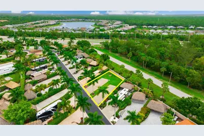 13559 Snook Cir, Naples, FL 34114 - Photo 9