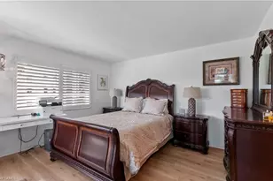 5 High Point Cir W, Naples, FL 34103 - Photo 13
