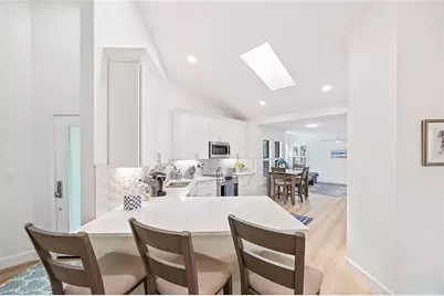 571 Park Shore Dr #G6, Naples, FL 34103 - Photo 13