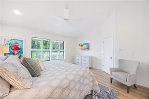 571 Park Shore Dr, Naples, FL 34103 - Photo 23