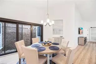 571 Park Shore Dr, Naples, FL 34103 - Photo 21