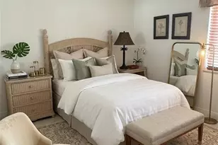 562 Laguna Royale Blvd, Naples, FL 34119 - Photo 15