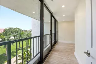 2316 Gulf Shore Blvd N, Naples, FL 34103 - Photo 27