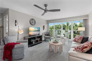 163 Bristol Ln, Naples, FL 34112 - Photo 3