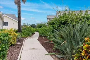 163 Bristol Ln, Naples, FL 34112 - Photo 17