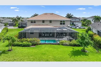 2392 Fallglo St, Naples, FL 34120 - Photo 37
