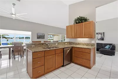 7303 Mill Pond Cir, Naples, FL 34109 - Photo 5