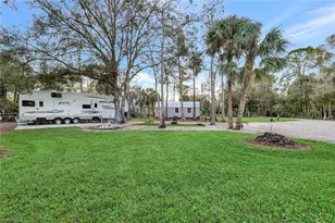 231 16th St NE, Naples, FL 34120 - Photo 31