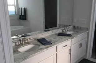 16382 Barclay Ct, Naples, FL 34110 - Photo 5