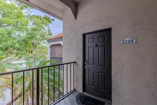 2202 Arbour Walk Cir, Naples, FL 34109 - Photo 15