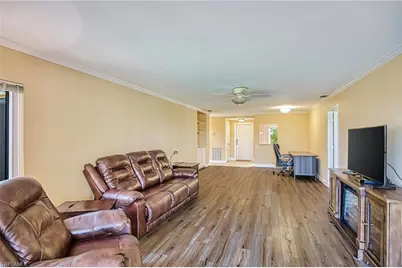 7402 Lake Breeze Dr #306, Fort Myers, FL 33907 - Photo 11