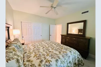 425 Cove Tower Dr #902, Naples, FL 34110 - Photo 13
