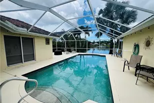 1031 Tivoli Ln, Naples, FL 34104 - Photo 17