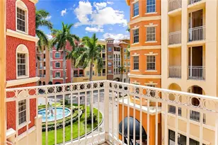 410 Bayfront Pl, Naples, FL 34102 - Photo 5