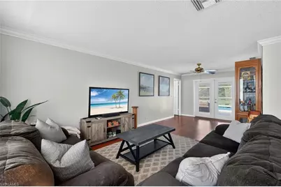 2333 Dover Ave, Fort Myers, FL 33907 - Photo 7