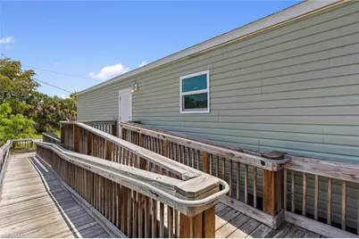 2960 Lunar St, Naples, FL 34112 - Photo 7