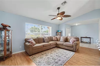 1714 SE 21st Ter, Cape Coral, FL 33990 - Photo 5