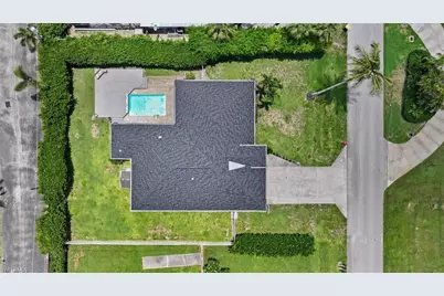93 7th St, Bonita Springs, FL 34134 - Photo 35