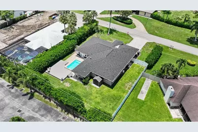 93 7th St, Bonita Springs, FL 34134 - Photo 37