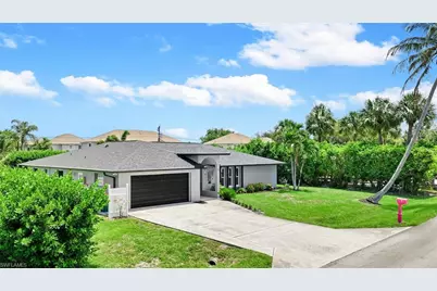 93 7th St, Bonita Springs, FL 34134 - Photo 3