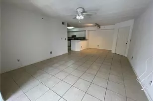8265 Ibis Club Dr, Naples, FL 34104 - Photo 7