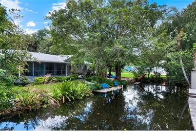 27292 East Dr, Bonita Springs, FL 34135 - Photo 33