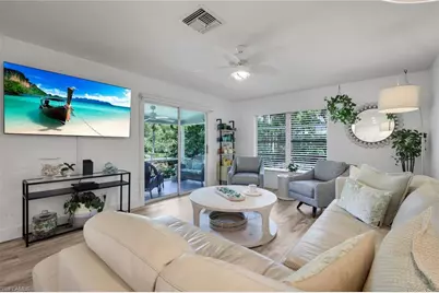 27292 East Dr, Bonita Springs, FL 34135 - Photo 7