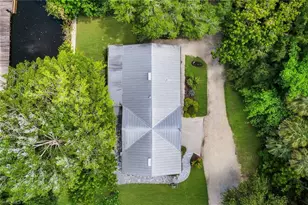 27292 East Dr, Bonita Springs, FL 34135 - Photo 37