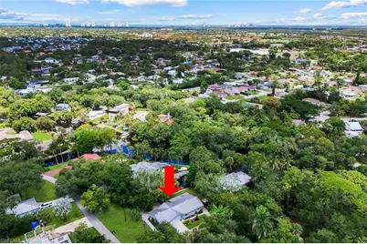 27292 East Dr, Bonita Springs, FL 34135 - Photo 31