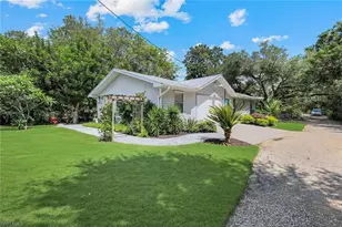 27292 East Dr, Bonita Springs, FL 34135 - Photo 39