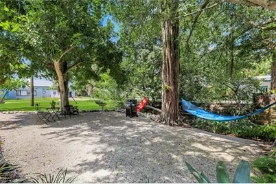 27292 East Dr, Bonita Springs, FL 34135 - Photo 27