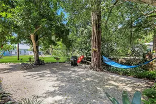 27292 East Dr, Bonita Springs, FL 34135 - Photo 27