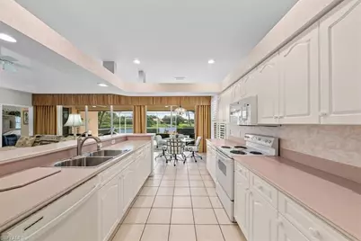 10848 Longshore Way W, Naples, FL 34119 - Photo 19