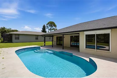 19028 Pine Run Ln, Fort Myers, FL 33967 - Photo 17