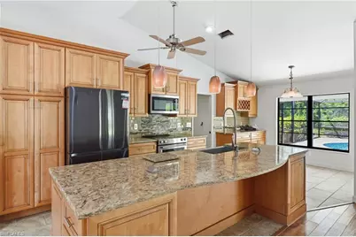 19028 Pine Run Ln, Fort Myers, FL 33967 - Photo 7