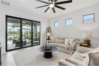1940 Sierra Ct, Naples, FL 34120 - Photo 9