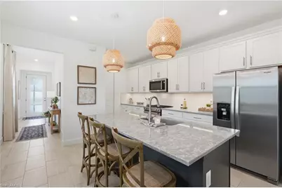 1940 Sierra Ct, Naples, FL 34120 - Photo 7