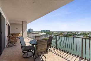 10620 Gulf Shore Dr, Naples, FL 34108 - Photo 19