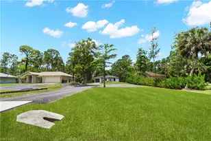 1740 20th Ave NE, Naples, FL 34120 - Photo 31