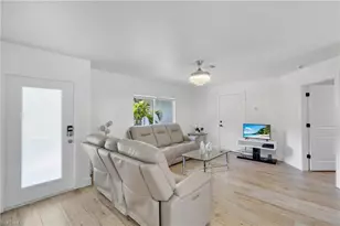 1740 20th Ave NE, Naples, FL 34120 - Photo 9
