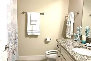 9426 Benevenuto Ct, Naples, FL 34119 - Photo 21