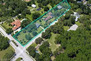 1063 Shadowlawn Dr, Naples, FL 34104 - Photo 3