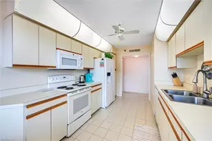 6000 Pelican Bay Blvd, Naples, FL 34108 - Photo 25