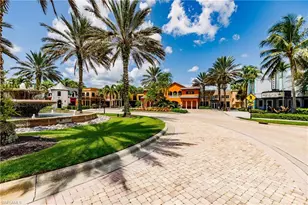 9111 Capistrano St S, Naples, FL 34113 - Photo 19