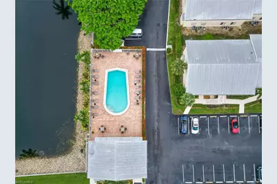 4625 Bayshore Dr #D7, Naples, FL 34112 - Photo 3