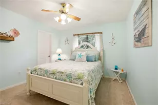 5231 Hickory Wood Dr, Naples, FL 34119 - Photo 23