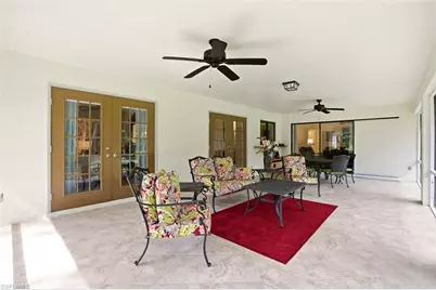 5231 Hickory Wood Dr, Naples, FL 34119 - Photo 37