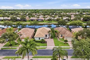 15464 Cortona Way, Naples, FL 34120 - Photo 5